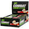 MusclePharm, Combat Crunch, клубника со сливками, 12 батончиков, 63 г (2,22 унции) каждый